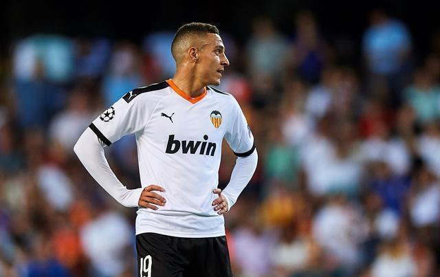 阿贾克斯内部会议纪要流出——冲刺阶段完成体检,法甲使命明确,团队化学反应显著(阿贾克斯官网首页) 阿贾克斯内部会议纪要流出——冲刺阶段完成体检,法甲使命明确,团队化学反应显著(阿贾克斯官网首页)