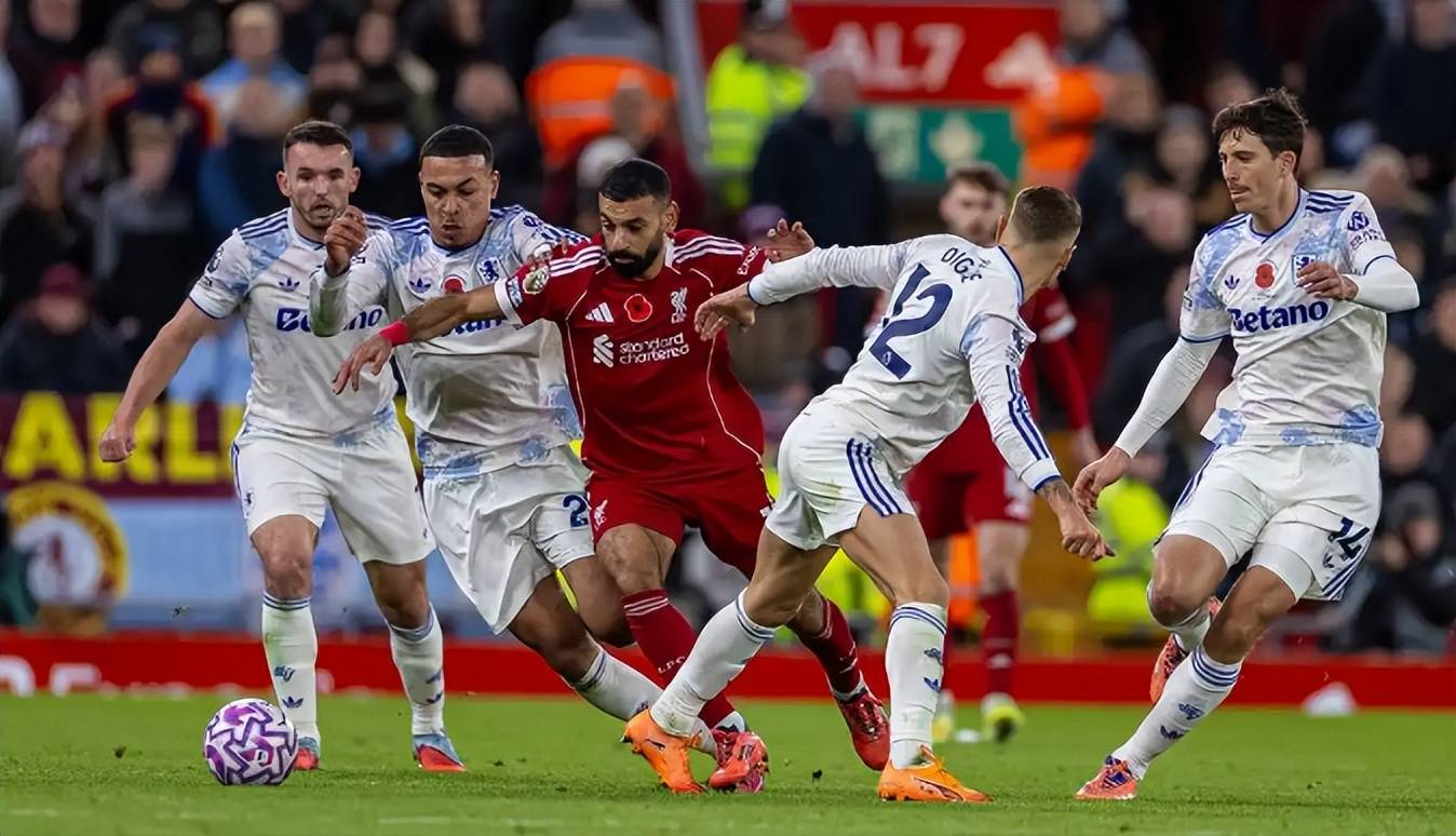 英雄联盟-德甲赛前走向成谜，马赛战术微调，球迷炸锅，轮换策略成焦点