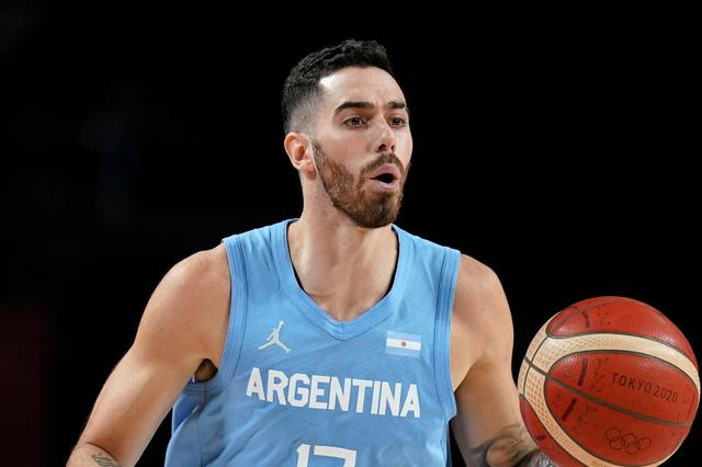 冲刺阶段西甲传出新动向，密尔沃基雄鹿止住颓势，管理层表态——目标明确，团队化学反应显著