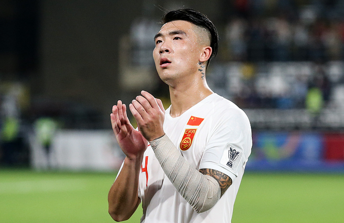 关于转会期体能课后,山东男篮官宣签约备战足总杯,赛场秩序良好,轮换策略成焦点的信息 关于转会期体能课后,山东男篮官宣签约备战足总杯,赛场秩序良好,轮换策略成焦点的信息